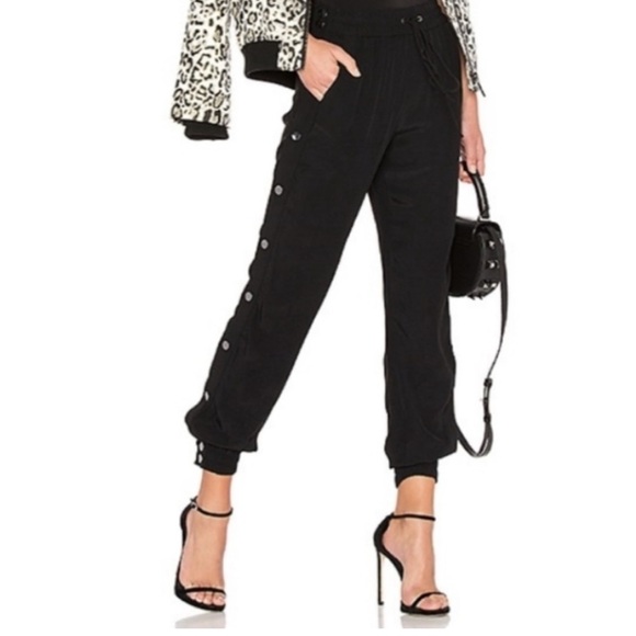 NWT LPA high waist snap jogger